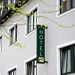 Hotel Hotel & Restaurant Graf Sankt Poelten
