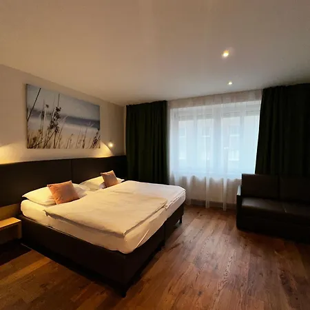 Hotel & Restaurant Graf 3*