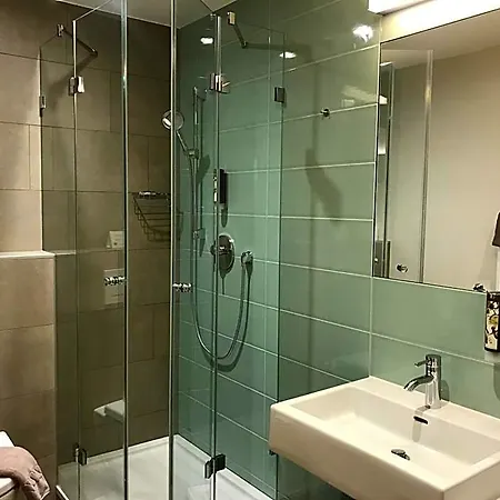 Hotel & Restaurant Graf 3*