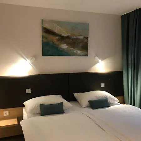Hotel Hotel-gasthof Graf 3*