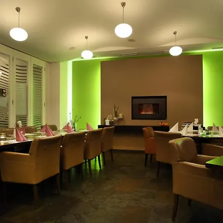 Hotel Hotel-gasthof Graf 3*
