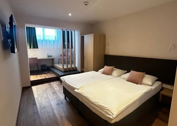 Hotel & Restaurant Graf 3*