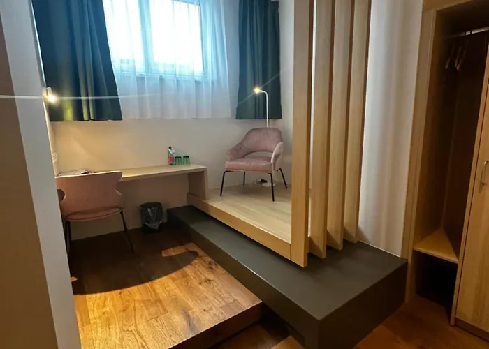 Hotel & Restaurant Graf Hotel 3*