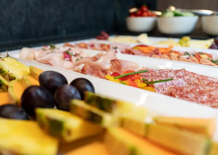 Hotel & Restaurant Graf Hotel 3*